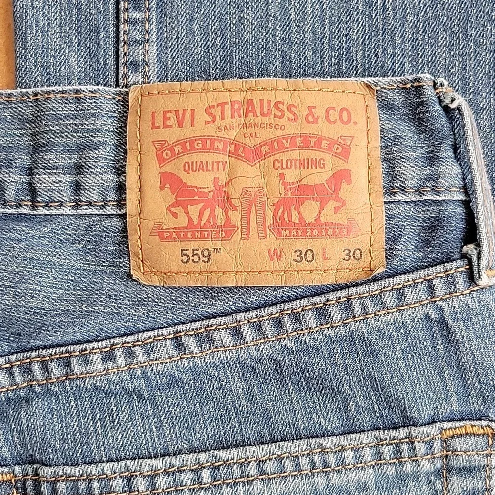 Levi's 559 Jeans 30x30 - Picture 3 of 3